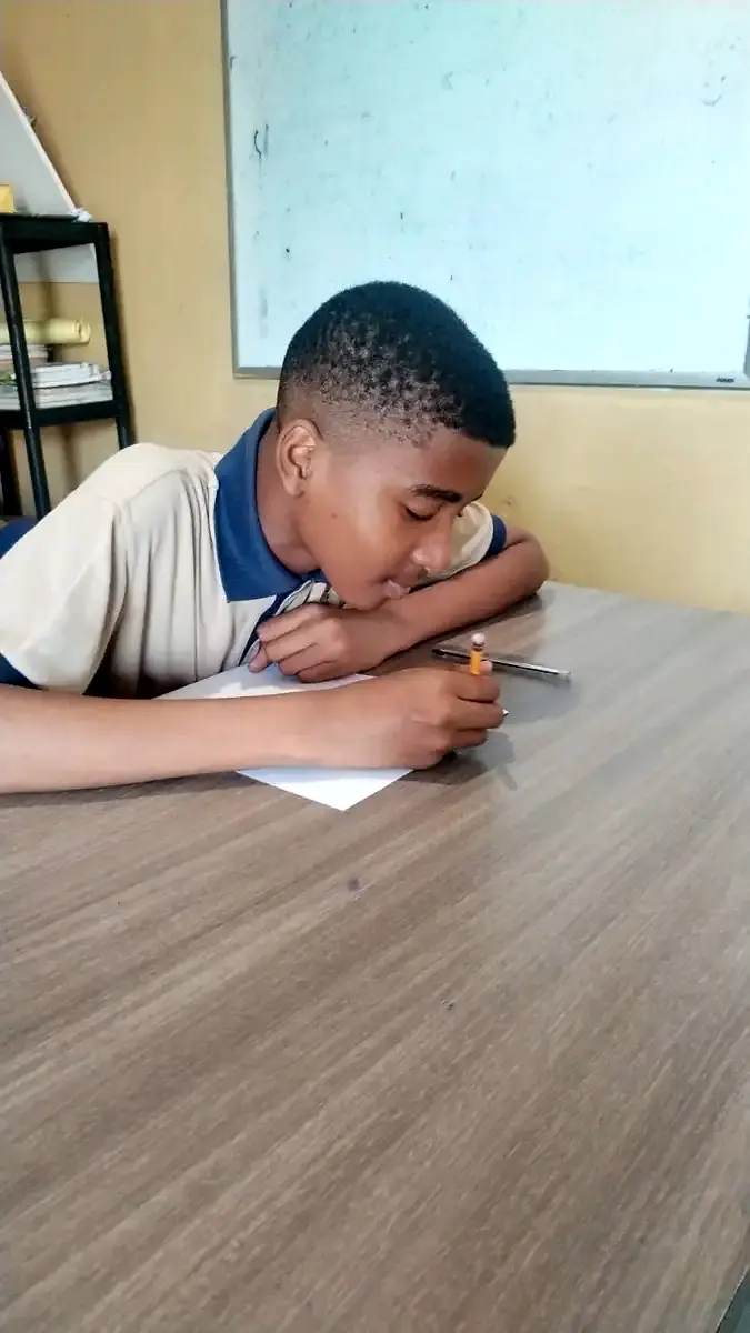 Estudiante en actividad académica